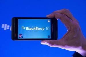 BlackBerry kritikuje Apple i iOS