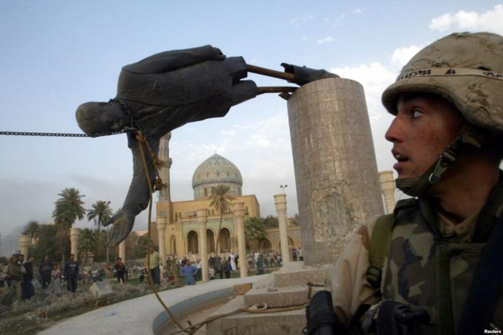 Obaranje statue Sadama Huseina, Irak, Foto: Reuters