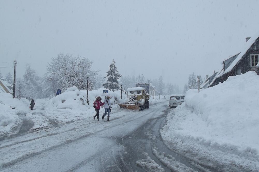Žabljak, snijeg, Foto: Obrad Pješivac
