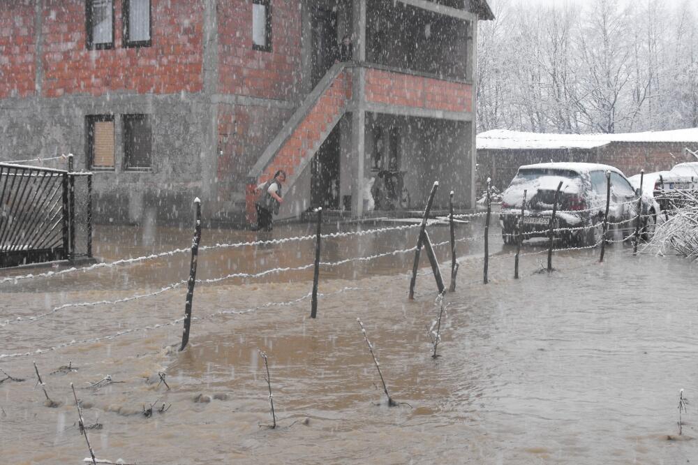 Rožaje poplava, poplava Baze, Foto: Aida Sadiković