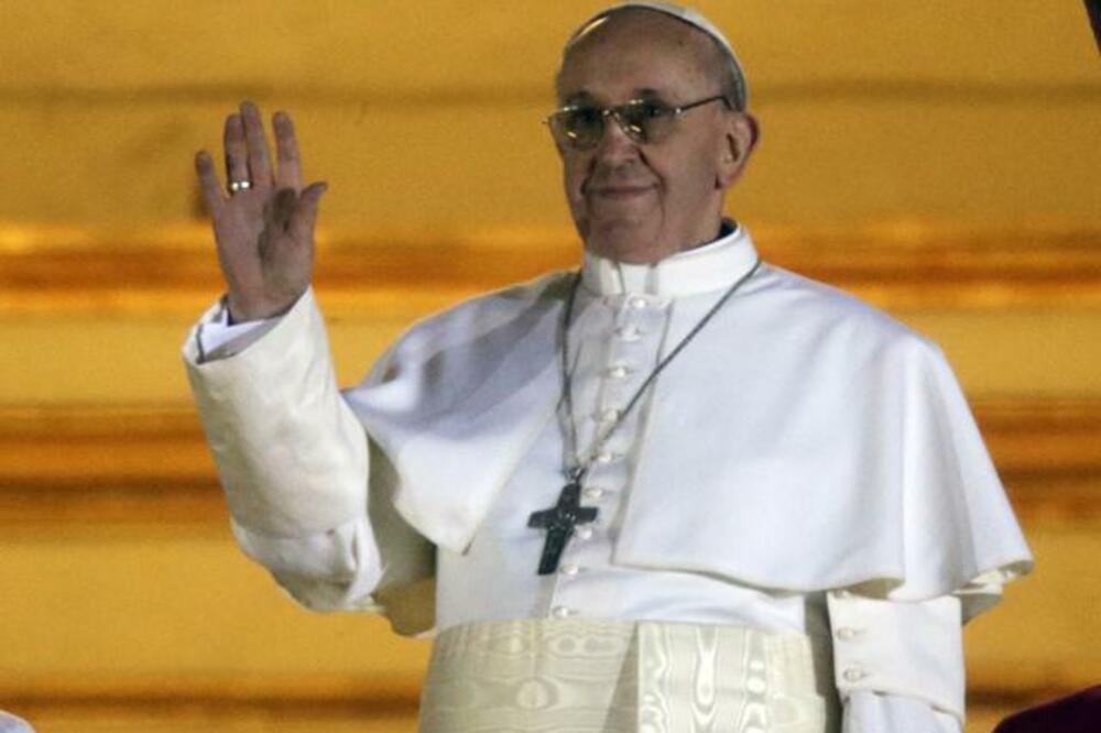 Papa Bergoljo, Foto: Beta
