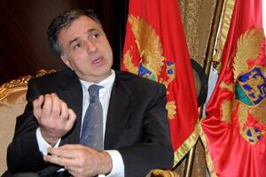 Vujanović: Provjeriti da li je u državnim institucijama bilo...