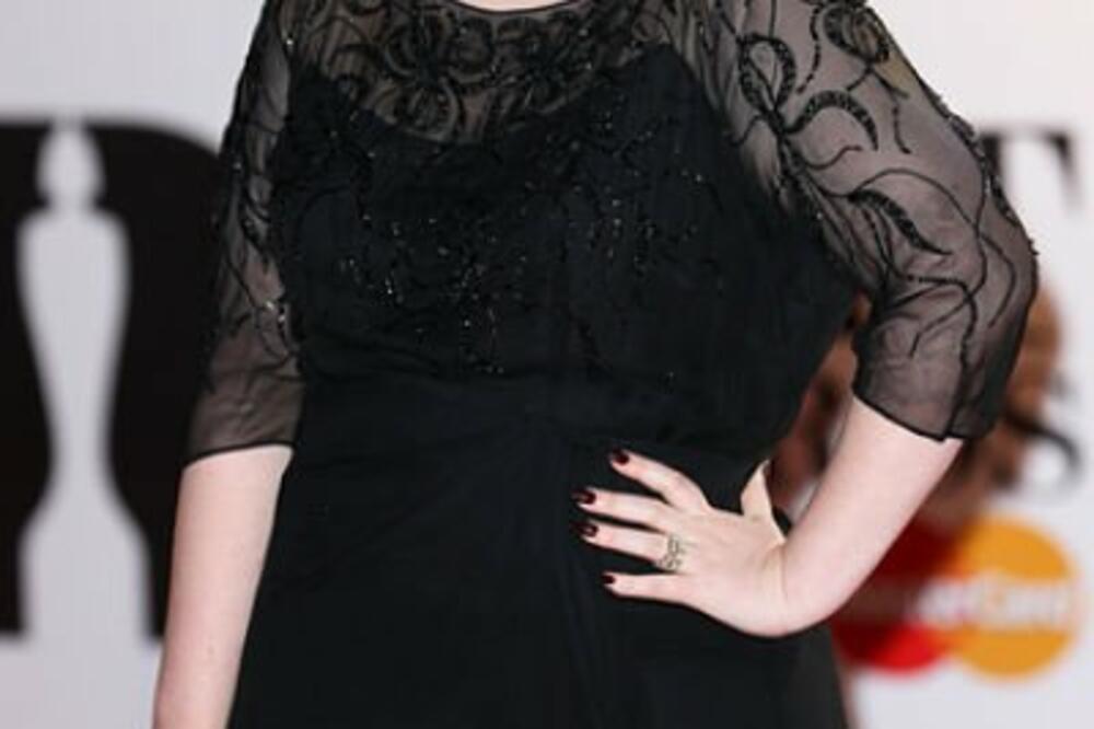 Adel, Foto: Facebook