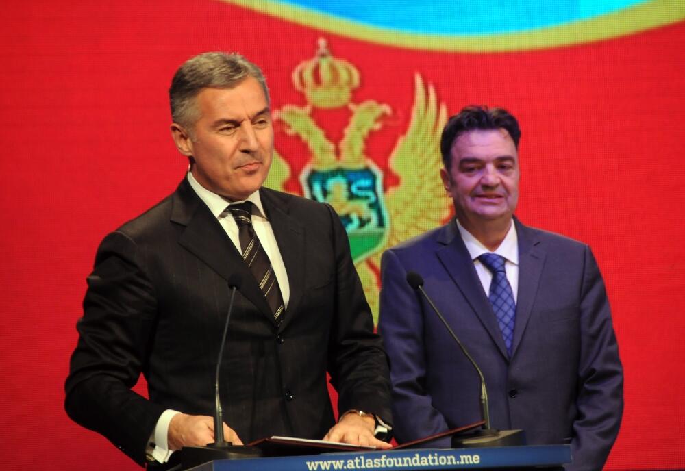 Milo Đukanović, Duško Knežević