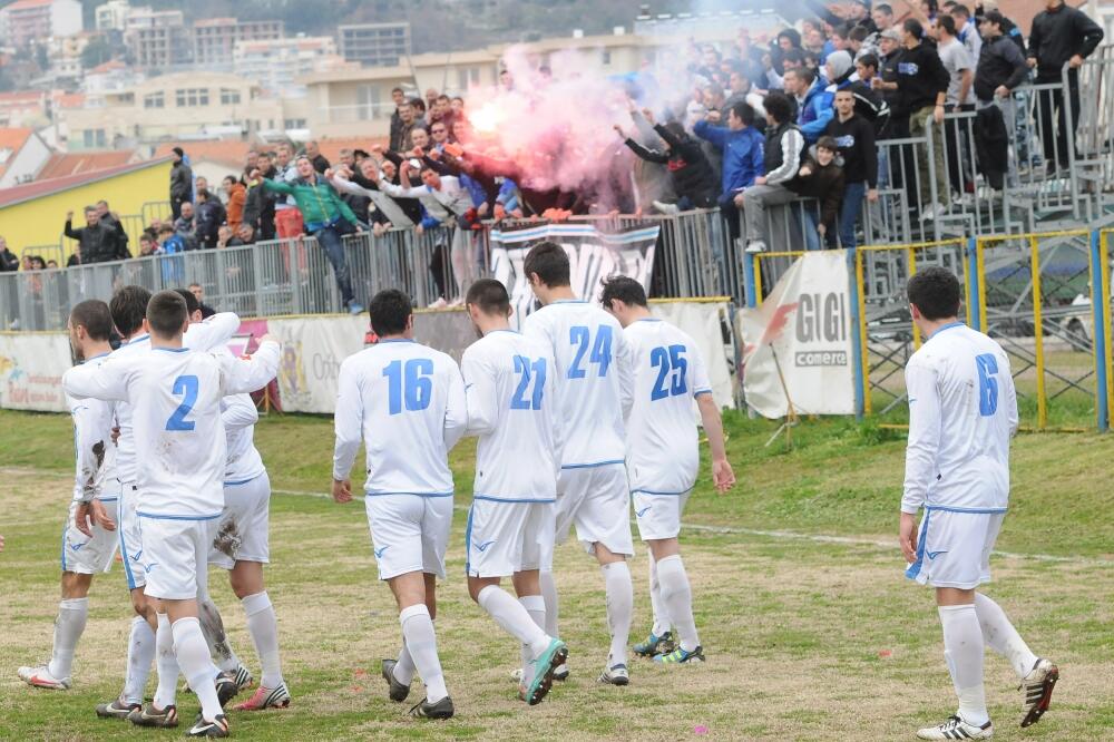Sutjeska (na Lugovima), Foto: Vesko Belojević