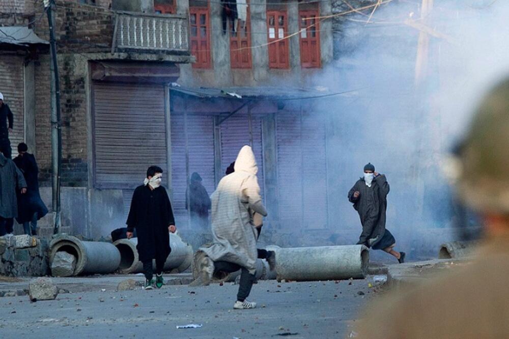 Indija, Kašmir, neredi, Foto: Beta/AP