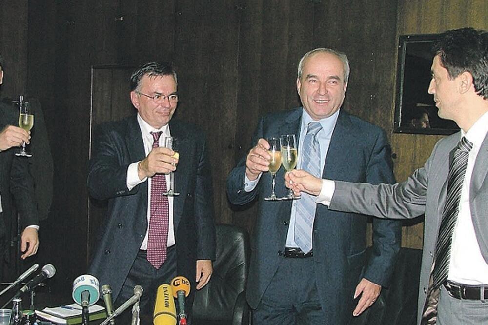 Željezara, MNSS, Foto: Arhiva "Vijesti"