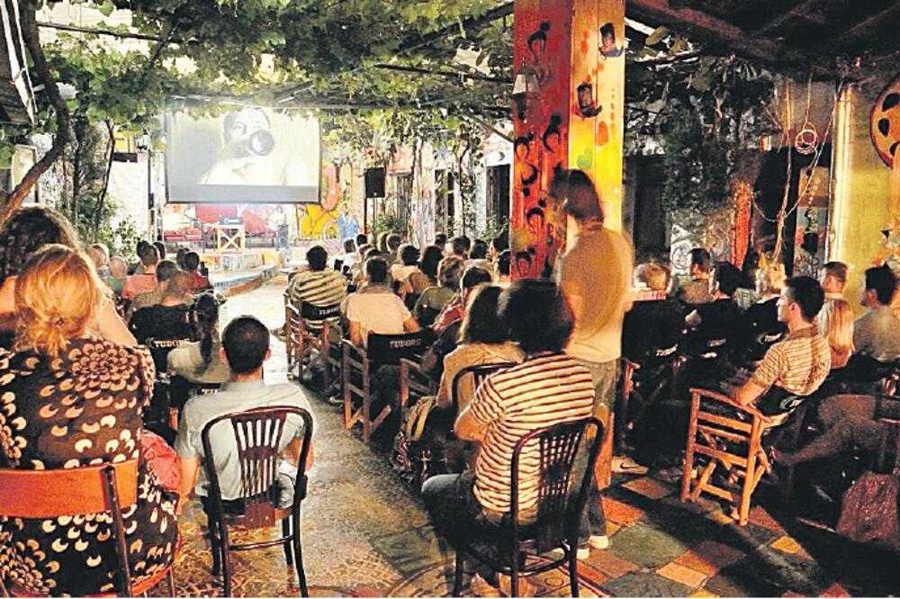 Underhill, Foto: Vijesti