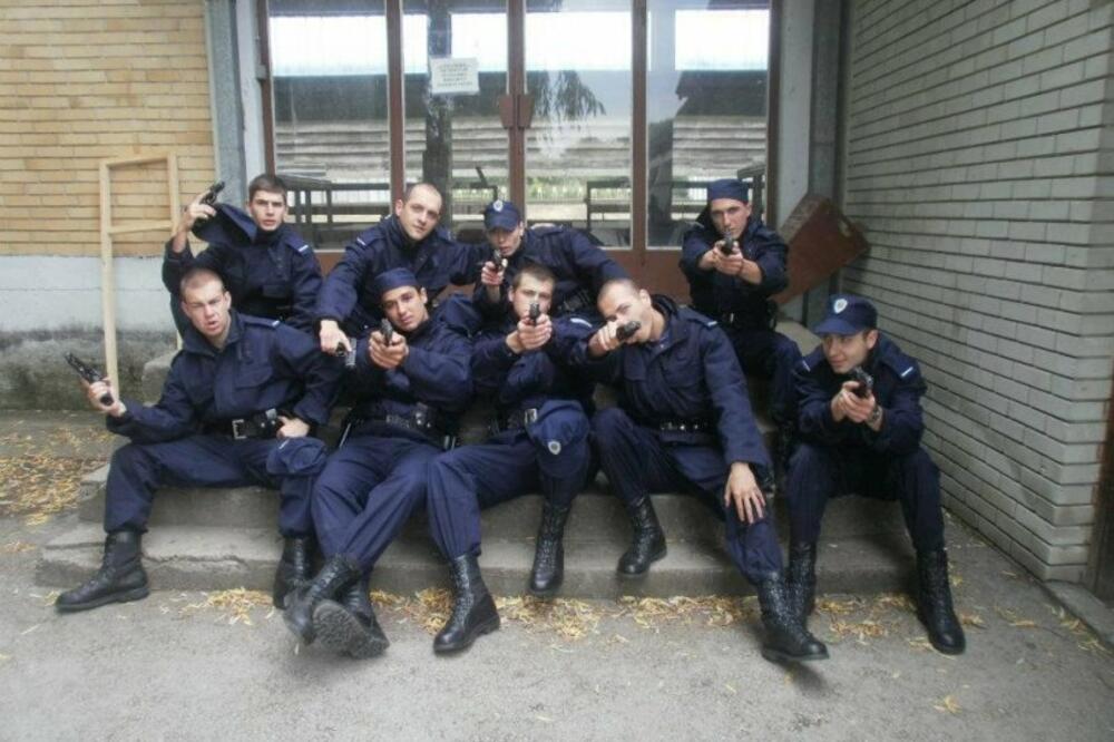 policajci, Srbija, Foto: Radio 021