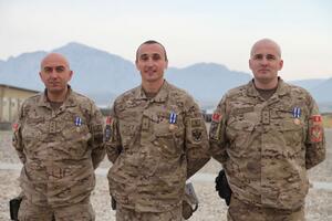 NATO medaljama odlikovani crnogorski vojnici