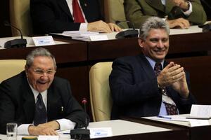 Raul Kastro najavio povlačenje za pet godina