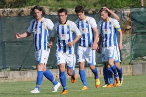 Mitrović: Budućnost u blagoj prednosti