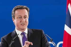 Velika Britanija izgubila vrhunski kreditni rejting