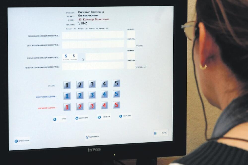 E-dnevnik, E-dnevnici, Foto: Luka Zeković