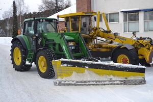 Poljska: Dva pijana Njemca ukrala čistač snijega