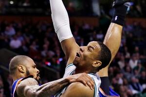 Novi peh za Boston, Salindžer završio sezonu