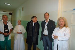 Fondacija Petrović Njegoš donirala prozore i vrata bolnici za...