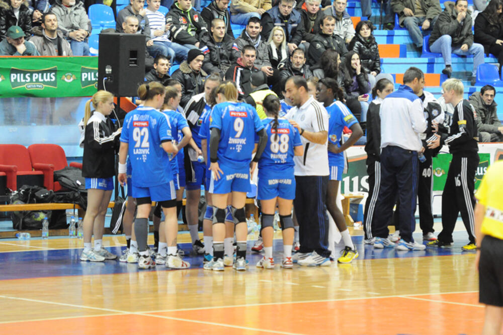 Rukometašice Budućnosti, Foto: Rkzajecar.org.rs