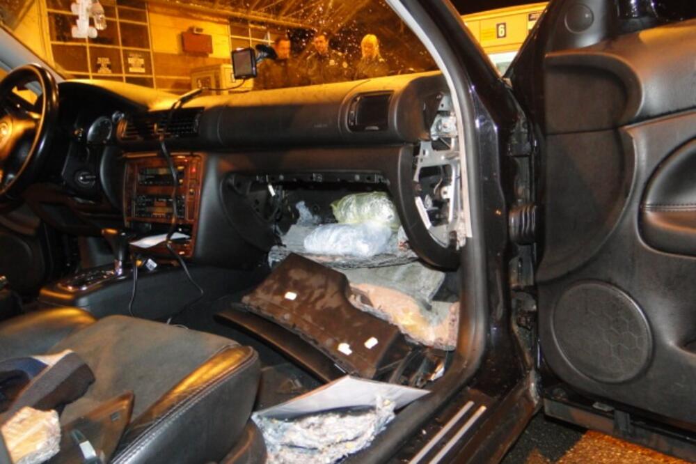 skank, Debeli brijeg, Foto: Uprava carina