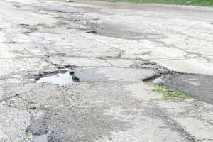 Oprezno zbog mokrih puteva i poledice