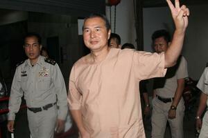 Tajlandski novinar dobio 10 godina zatvora jer je vrijeđao...