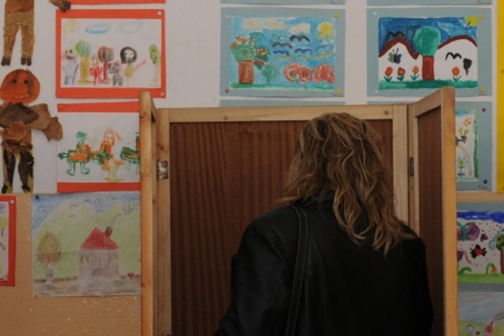 Izbori 2012, Foto: Savo Prelević