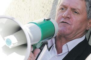 Dakićevci ostali bez kancelarije