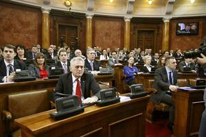 Srbija: Rezolucija o Kosovu usvojena većinom glasova