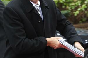 Janša: Normalno radimo uprkos histeriji