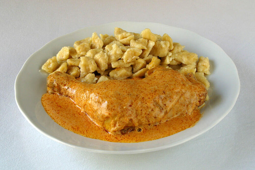 mađarski paprikaš, Foto: Sr.wikipedia.org