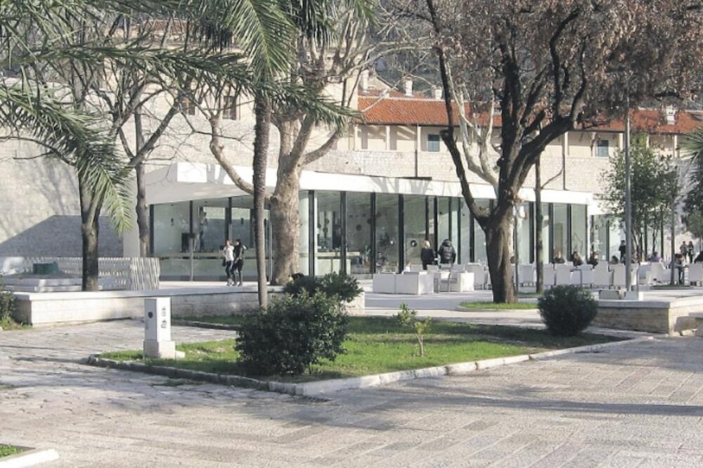 Kotor, kafana Dojmi, Foto: Borislav Vukićević