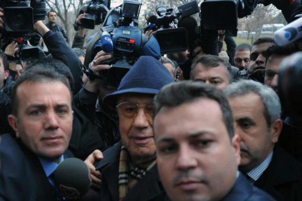 Ismail Haki Karadaji, Foto: Beta/AP