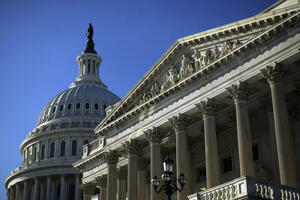 Senat SAD odložio "fiskalnu liticu"