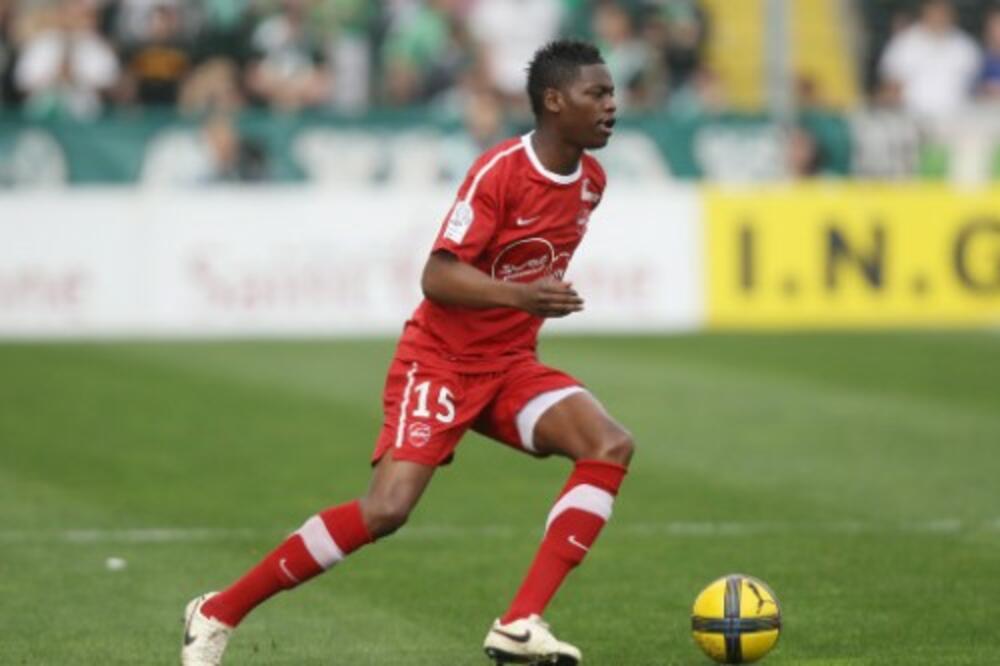 Nikolas Isimat-Mirin, Foto: Butfootballclub.fr