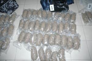 U Podgorici zaplijenjeno 20 kilograma skanka