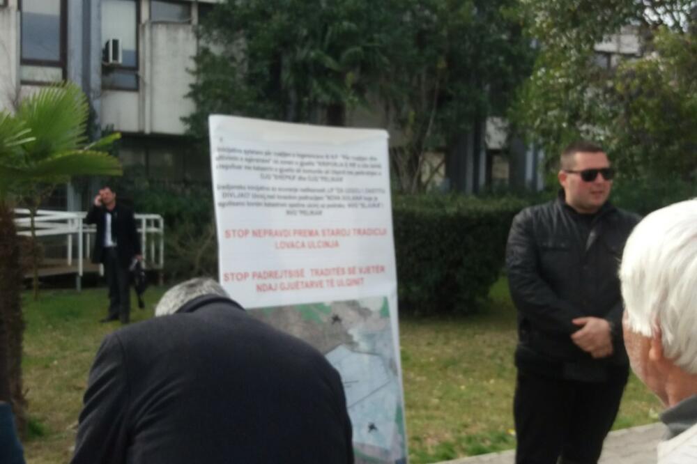 Sa potpisivanja peticije