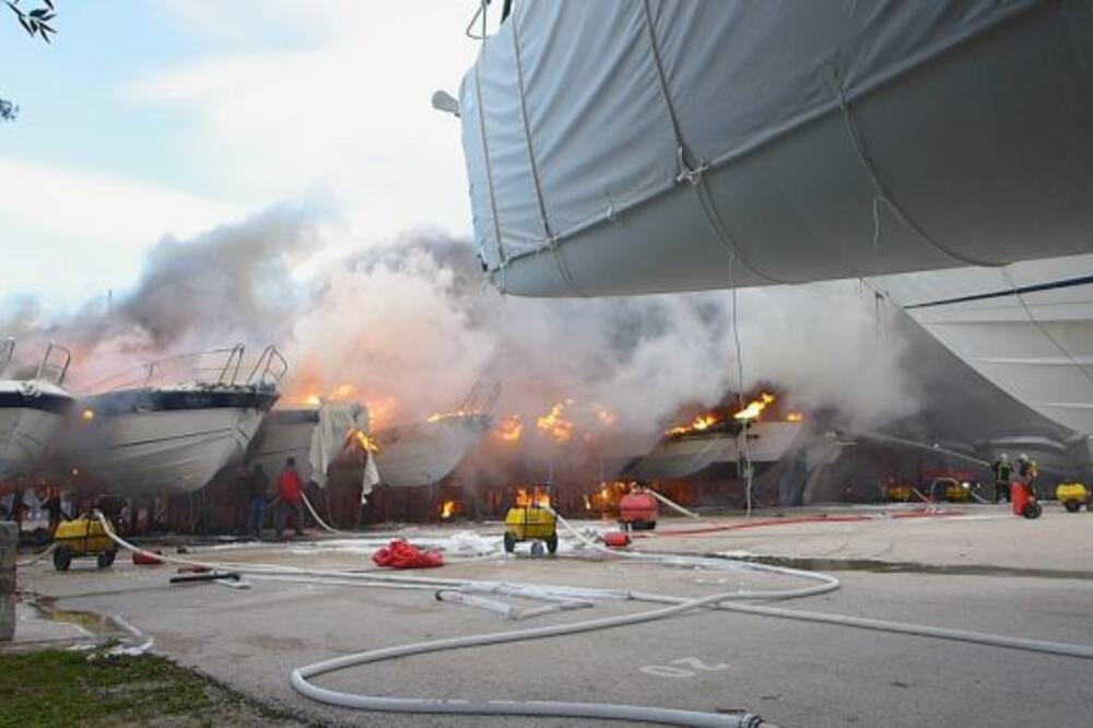 jahte, Krk, požar, Foto: Ivica Brusić - Brujo (Index.hr)