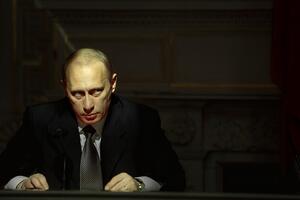 Putin: Da mi treba totalitarna Rusija, jednostavno bih izmijenio...