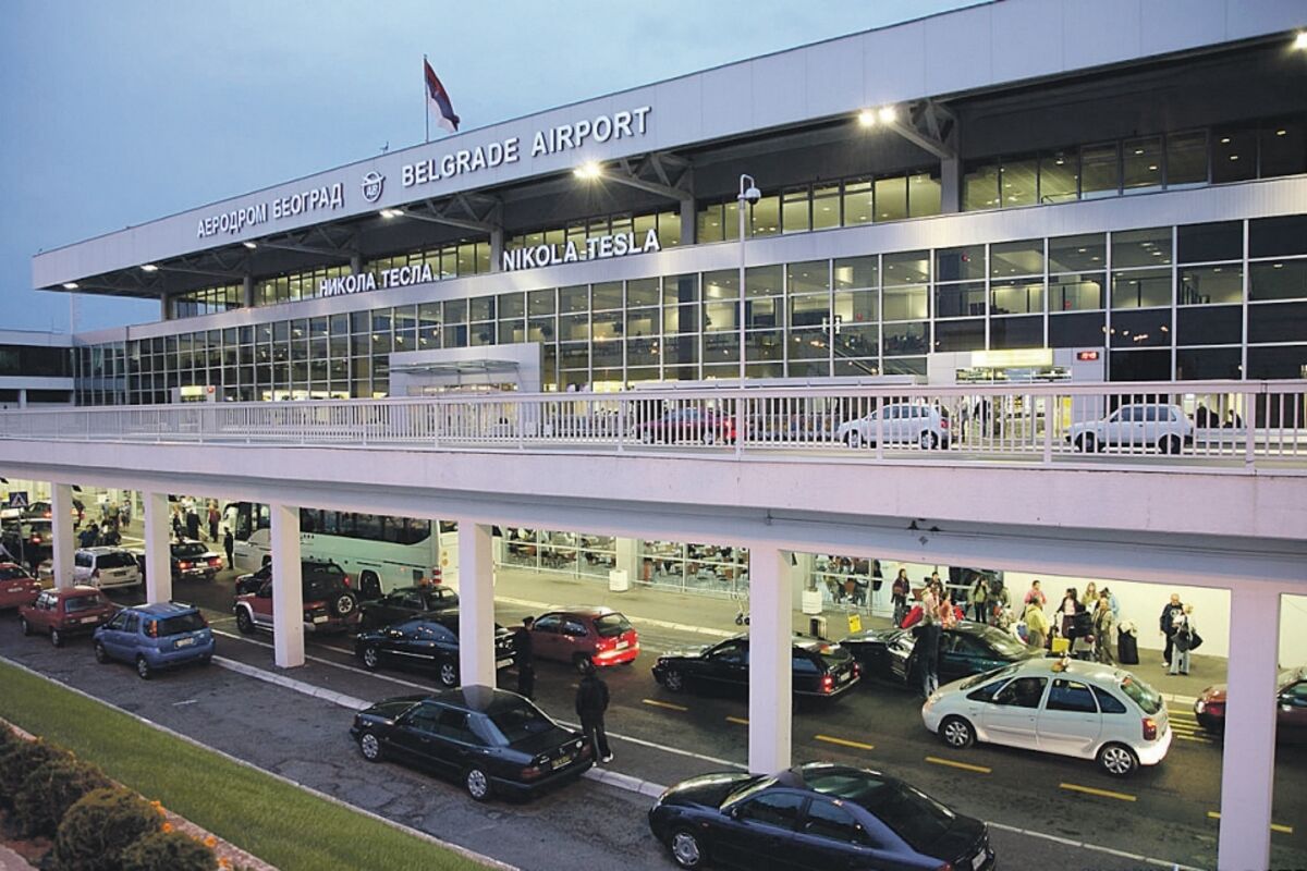 сербия аэропорт