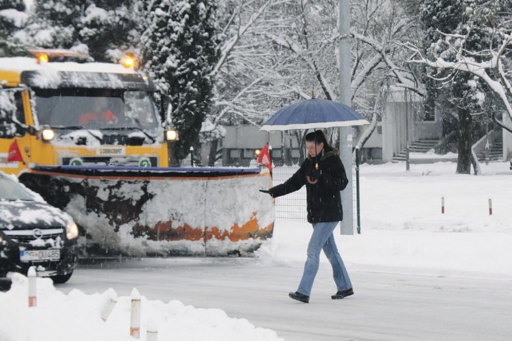 snijeg Podgorica, Foto: Savo Prelević