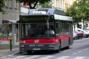 Beč: Starica zaboravila 390.000 eura u autobusu, vozač ih vratio