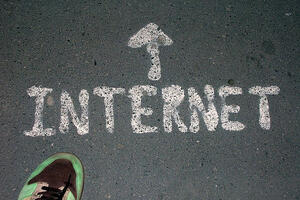 Da li počinje borba za kontrolu interneta?