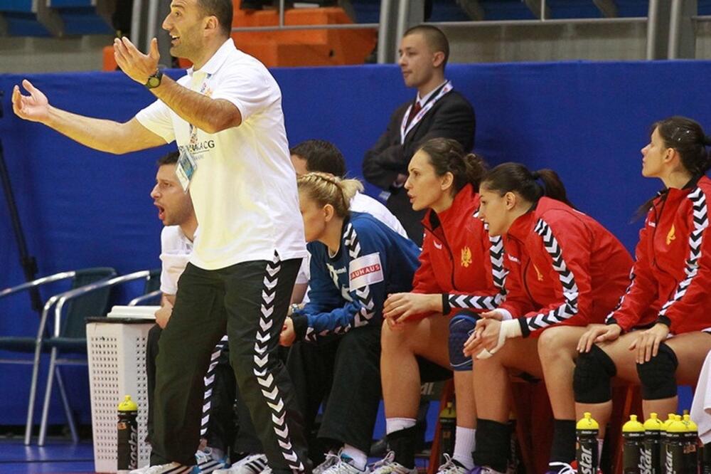 Dragan Adžić, Foto: Ehf-euro.com