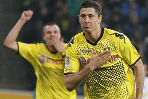 Levandovski prelazi u Mančester junajted