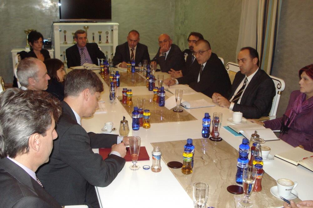 Delegacija EU u posjeti ZIKS-u, Foto: Jelena Jovanović
