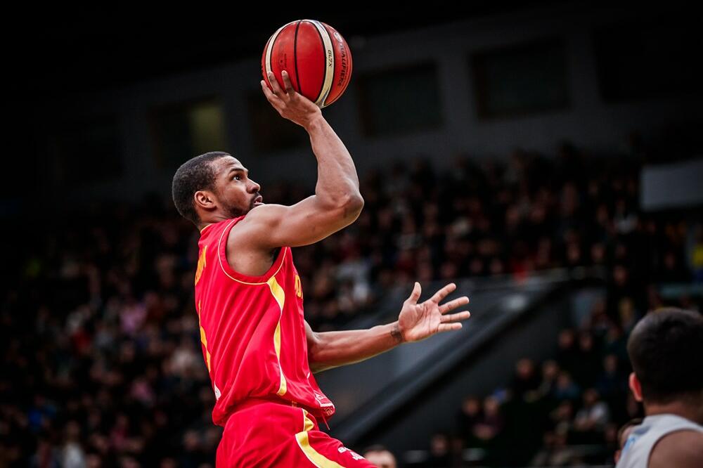 Derek Nidam na meču sa Ukrajinom, Foto: FIBA