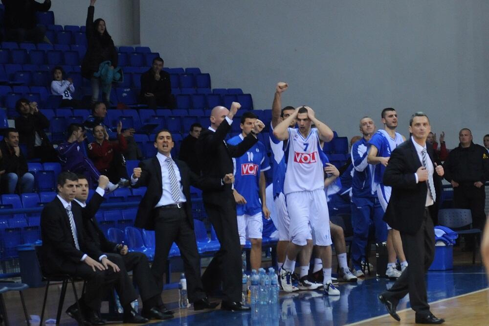 Dejan Radonjić i izabranici, Foto: Savo Prelević