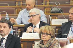 Evropski parlamentarci traže ubrzavanje antikoruptivnih mjera