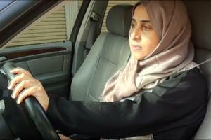Saudijska Arabija: Elektronsko praćenje kretanja žena