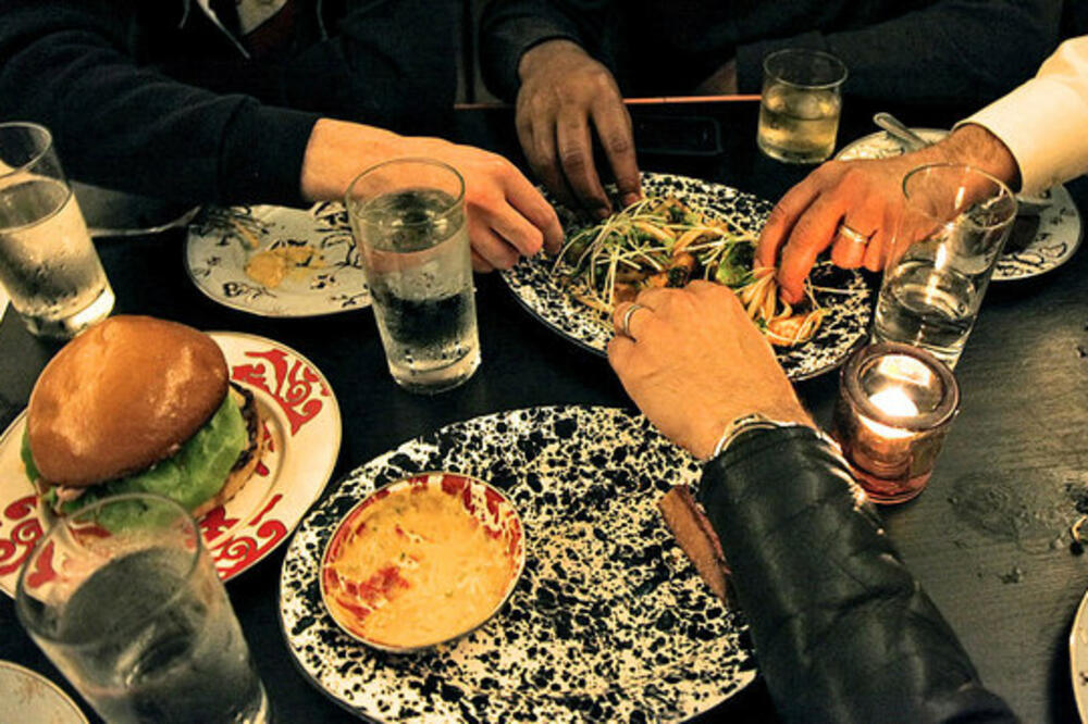 Jedenje prstima, Foto: Nytimes.com